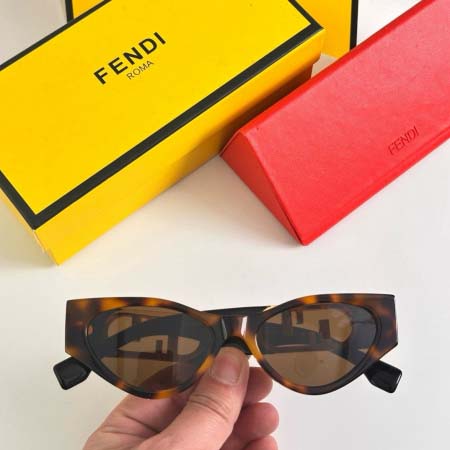 2026年2月19日新品FENDI原版復刻サングラスギフト/誕生日/記念品/アクセサリーXY工場