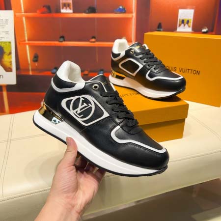 2026年2月21日入荷新作Louis Vuitton靴/スニーカー人気商品★/誕生日プレゼント/流行/高品質/JY工場