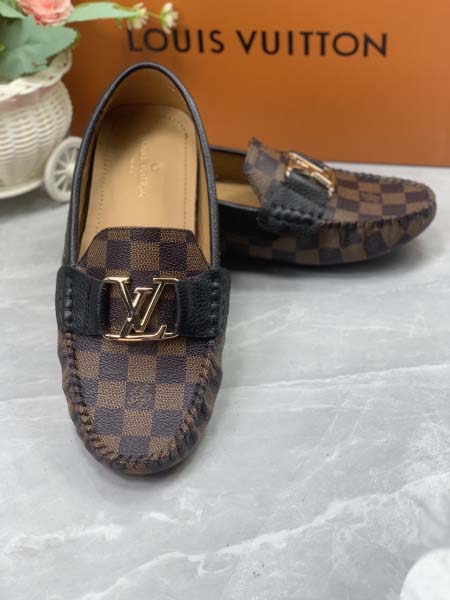 2026年2月21日入荷新作Louis Vuitton靴/スニーカー人気商品★/誕生日プレゼント/流行/高品質/JY工場