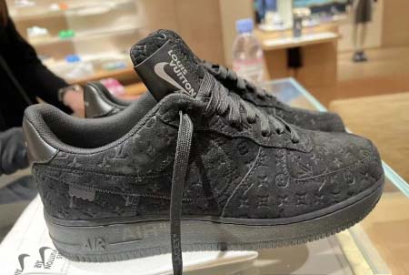 2026年2月21日入荷新作Louis Vuitton靴/スニーカー人気商品★/誕生日プレゼント/流行/高品質/JY工場