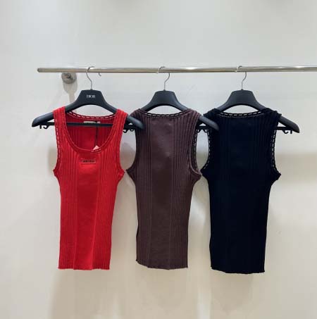 2026年2月26日入荷早春新作miumiuチョッキファッション/誕生日プレゼント/贈り物 can工場