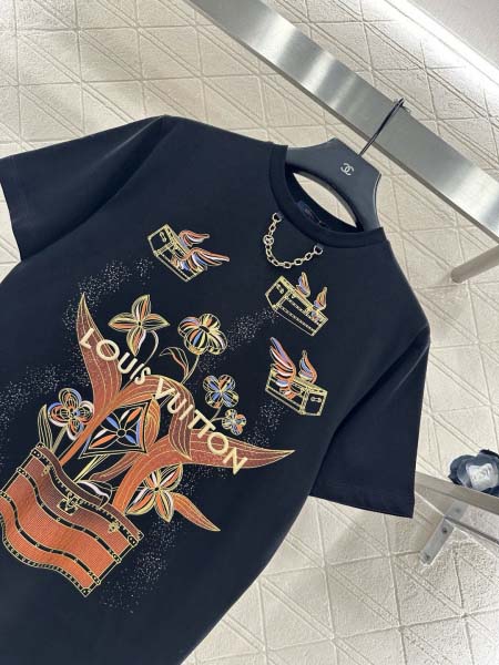 2026年2月26日入荷早春新作Louis Vuitton半袖 tシャツファッション/誕生日プレゼント/贈り物 can工場