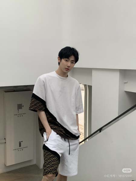 2026年2月26日入荷早春新作Fenditシャツファッション/誕生日プレゼント/贈り物 can工場