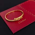 2026年2月3日入荷新品カルティエ腕輪/ブレスレットギフト/誕生日/記念品/アクセサリーxin工場