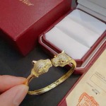 2026年2月3日入荷新品カルティエブレスレットギフト/誕生日/記念品/アクセサリーxin工場