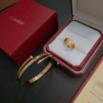 2026年2月3日入荷新品カルティエ腕輪/ブレスレットギフト/誕生日/記念品/アクセサリーxin工場