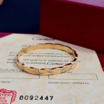 2026年2月4日入荷新品Cartier腕輪/ブレスレットギフト/誕生日/記念品/アクセサリーxin工場