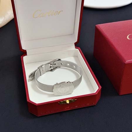 2026年2月4日入荷新品Cartierブレスレットギフト/...