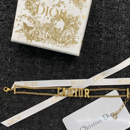 2026年2月5日入荷新品Diorブレスレットギフト/誕生日...