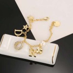 2026年2月5日入荷新品Diorブレスレットギフト/誕生日/記念品/アクセサリーxin工場