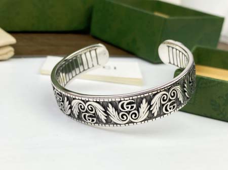 2026年2月5日入荷新品Gucci腕輪/ブレスレットギフト...