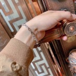 2026年2月5日入荷新品Gucciブレスレットギフト/誕生日/記念品/アクセサリーxin工場