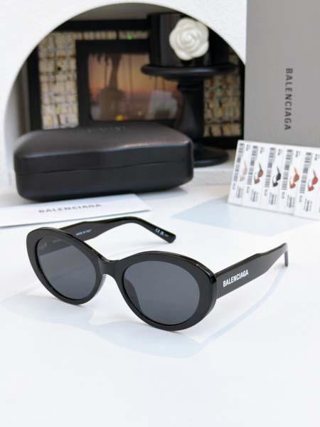 2026年2月6日入荷新品BALENCIAGA原版復刻サング...