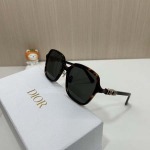 2026年2月11日新品DIOR原版復刻サングラスギフト/誕生日/記念品/アクセサリーXY工場