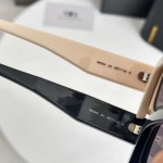 2026年2月11日新品BALENCIAGA原版復刻サングラスギフト/誕生日/記念品/アクセサリーXY工場