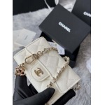 2026年2月19日新作高品質ChanelMini  本革バッグsize:11×2×7.5cm /LYS工場