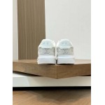 2026年2月21日入荷新作Louis Vuitton靴/スニーカー人気商品★/誕生日プレゼント/流行/高品質/JY工場