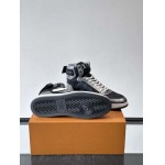 2026年2月21日入荷新作Louis Vuitton靴/スニーカー人気商品★/誕生日プレゼント/流行/高品質/JY工場