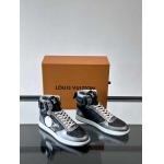 2026年2月21日入荷新作Louis Vuitton靴/スニーカー人気商品★/誕生日プレゼント/流行/高品質/JY工場
