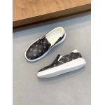 2026年2月21日入荷新作Louis Vuitton靴/スニーカー人気商品★/誕生日プレゼント/流行/高品質/JY工場