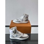 2026年2月21日入荷新作Louis Vuitton靴/スニーカー人気商品★/誕生日プレゼント/流行/高品質/JY工場