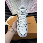 2026年2月21日入荷新作Louis Vuitton靴/スニーカー人気商品★/誕生日プレゼント/流行/高品質/JY工場