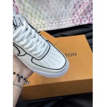 2026年2月21日入荷新作Louis Vuitton靴/スニーカー人気商品★/誕生日プレゼント/流行/高品質/JY工場