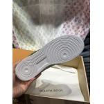 2026年2月21日入荷新作Louis Vuitton靴/スニーカー人気商品★/誕生日プレゼント/流行/高品質/JY工場