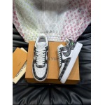 2026年2月21日入荷新作Louis Vuitton靴/スニーカー人気商品★/誕生日プレゼント/流行/高品質/JY工場