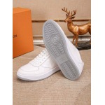 2026年2月21日入荷新作Louis Vuitton靴/スニーカー人気商品★/誕生日プレゼント/流行/高品質/JY工場