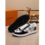 2026年2月21日入荷新作Louis Vuitton靴/スニーカー人気商品★/誕生日プレゼント/流行/高品質/JY工場