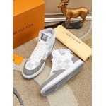 2026年2月21日入荷新作Louis Vuitton靴/スニーカー人気商品★/誕生日プレゼント/流行/高品質/JY工場