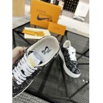 2026年2月21日入荷新作Louis Vuitton靴/スニーカー人気商品★/誕生日プレゼント/流行/高品質/JY工場