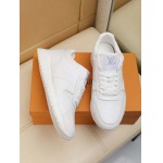 2026年2月21日入荷新作Louis Vuitton靴/スニーカー人気商品★/誕生日プレゼント/流行/高品質/JY工場