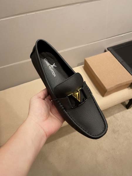 2026年2月21日入荷新作Louis Vuitton靴/ス...