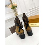 2026年2月21日入荷新作Louis Vuitton女性靴人気商品★/誕生日プレゼント/流行/高品質/JY工場Size:35-42