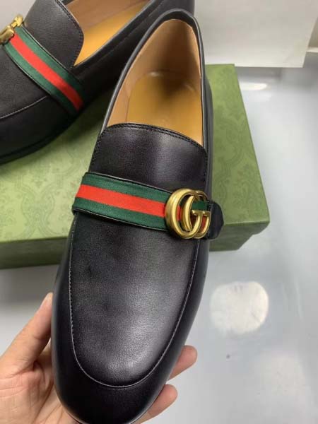 2026年2月25日入荷新作Gucci男性用靴人気商品★/誕...