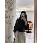 2026年2月26日入荷早春新作Pradaシャツファッション/誕生日プレゼント/贈り物 can工場