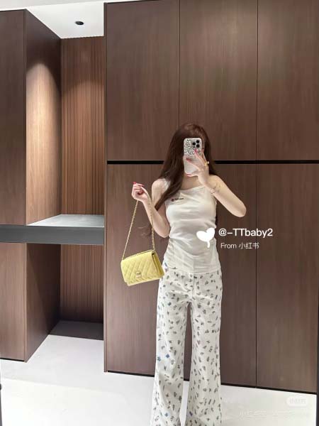 2026年3月6日入荷早春新作Chanelジーパンファッション/誕生日プレゼント/贈り物 can工場