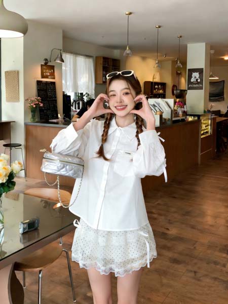 2026年3月6日入荷早春新作 Miumiuシャツファッション/誕生日プレゼント/贈り物 can工場