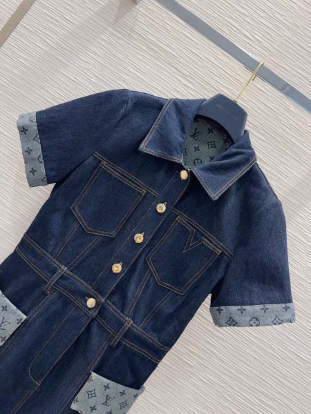 2026年3月6日入荷早春新作Louis Vuittonワンピースファッション/誕生日プレゼント/贈り物 can工場