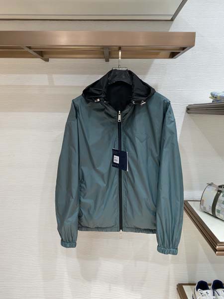 2026年3月6日入荷春秋新作Pradaジャケット高品質DH工場