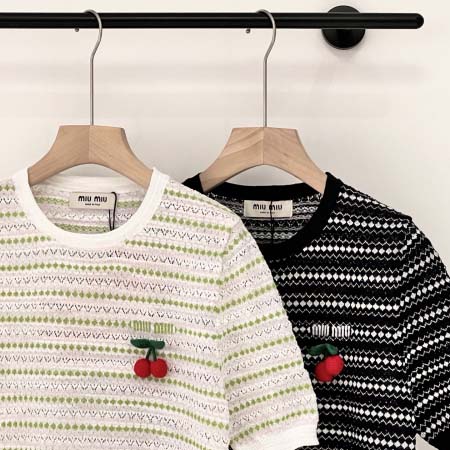 2026年3月9日入荷早春新作MIUMIU女性用ファッション/誕生日プレゼント/贈り物 can工場