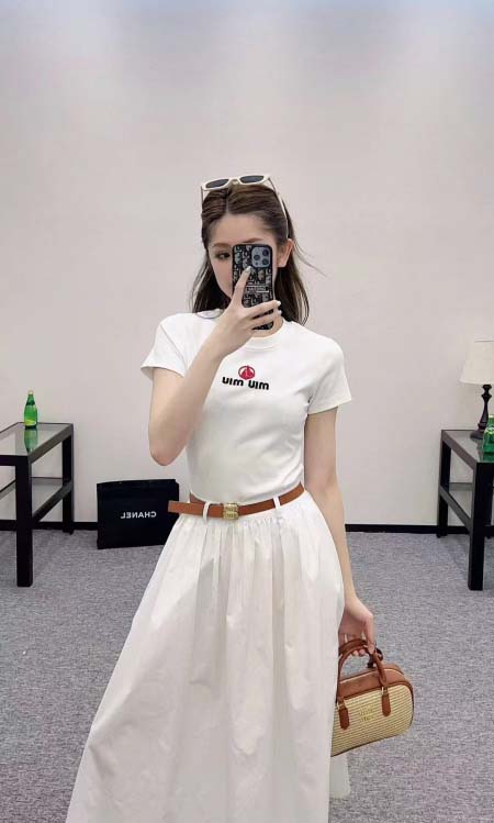 2026年3月9日入荷早春新作MIUMIUスカート女性用ファッション/誕生日プレゼント/贈り物 can工場