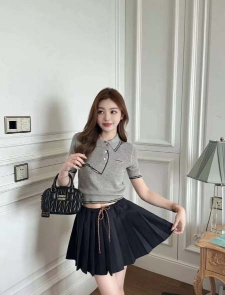 2026年3月9日入荷早春新作MIUMIU女性用ファッション/誕生日プレゼント/贈り物 can工場