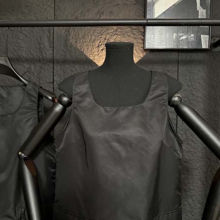 2026年3月9日入荷早春新作Prada女性用ファッション/誕生日プレゼント/贈り物 can工場