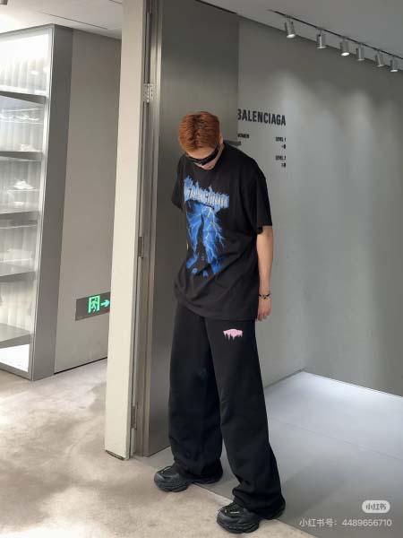 2026年3月21日入荷早春新作Balenciaga女性用ファッション/誕生日プレゼント/贈り物 can工場