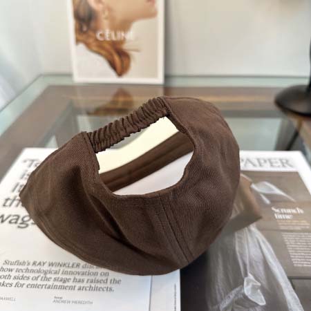 2026年3月22日入荷早春新作 Miumiu帽子／野球帽ファッション/誕生日プレゼント/贈り物 HT工場