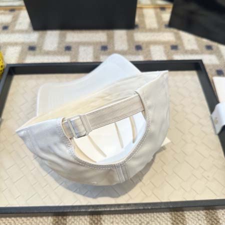 2026年3月23日入荷早春新作ami帽子／野球帽ファッション/誕生日プレゼント/贈り物 HT工場