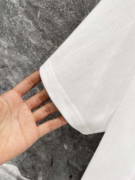 2026年3月23日入荷新作Alo半袖 tシャツ 超厳選★高級品/誕生日プレゼント/OM工場